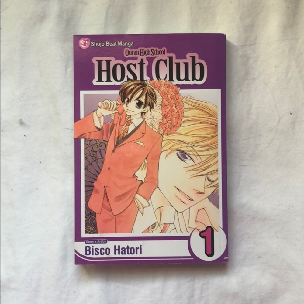 Ouran Highschool Hostclub by Bisco Hatori, book 1.